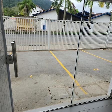 Aparts Lesther Ubatuba Exteriér fotografie